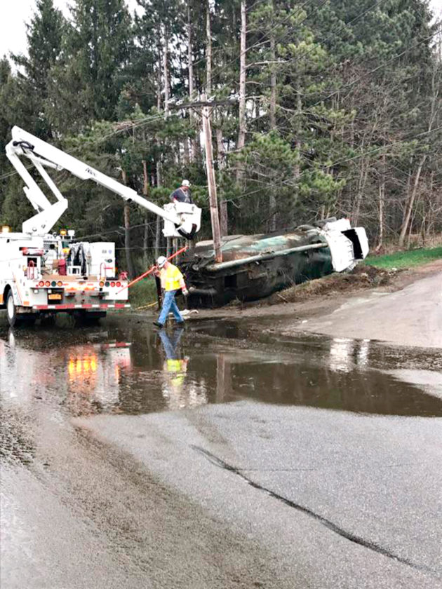 SEMI DOWN Vehicle rolls over News, Sports, Jobs Observer Today